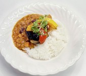 素材の味を活かした、ベジタリアン・ヴィーガン対応カレーです。
