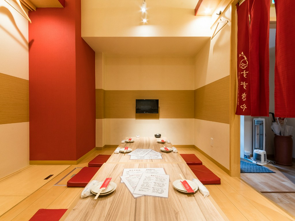 周りを気にせずに落ち着ける個室を完備