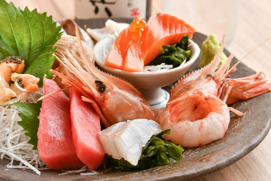 北海道の新鮮な海の幸を堪能できる『特選お刺身盛り7点』