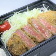 佐賀牛１００％使用。味、品質共に良く肉汁を楽しめる逸品です。
