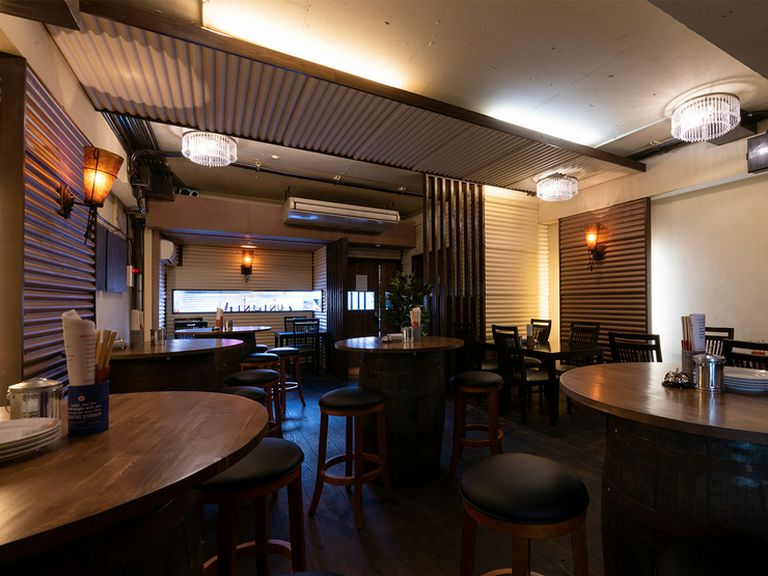 いつ訪れても、気楽なバルならデートの時間を満喫できる