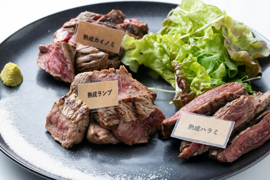 人気No.2　熟成肉盛り合わせ（2〜3人前）