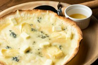 テイクアウト、デリバリー共に11:00～22:00までとなります。ご予約はお電話、LINEで24時間受付中！！事前予約でお待たせしません！ご自宅でお店の味をどうぞ！！