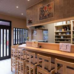 九州と地元・山口の美味しい料理や地酒を堪能できる店