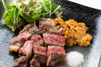 高级肉/熟肉 x 大厚海胆肉棒 Uni (Wa) 山口店