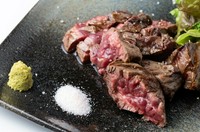 肉肉しいお肉!!　ヒレの隣の部位
ガッツリくらいたければこれ！