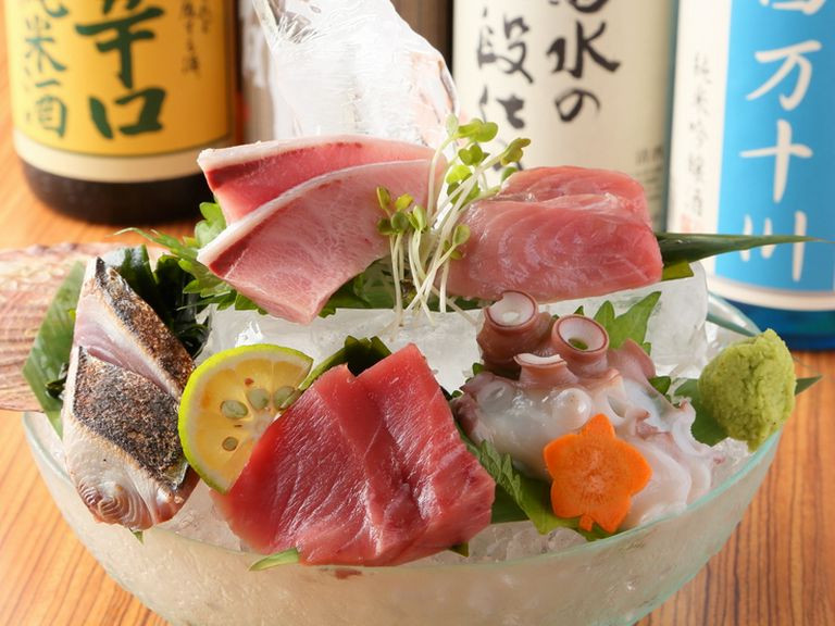グランドメニューのほとんどが飲み放題としてオーダー可能