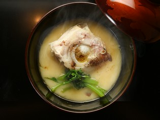 ゲストと共につくり上げた『鯛の白味噌椀』