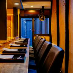 大将の目利きと技で仕上げた旬魚を、女将のペアリングで味わう