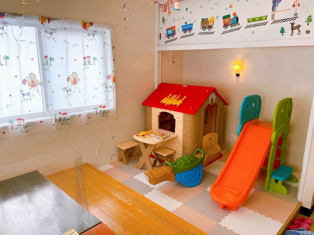 キッズルーム完備でママ会にも安心