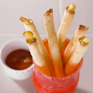 6ピース：600円（税込660円）
／追加1ピース：100円（税込110円）