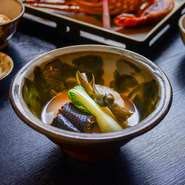 琉球宮廷料理の珍味！滋養強壮に最高な『イラブー汁』