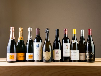 伝統的な江戸前鮨とワインのマリアージュを優雅に楽しみたい