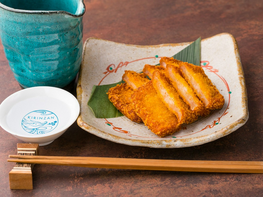 広島のソウルフード。しっとり感とサクサク感にピリ辛の味がたまらない『呉のがんす天』