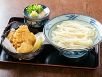 一番人気！かしわ天湯だめうどん