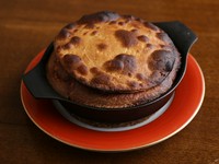 ikariya523の人気の名物料理『ココットスフレキッシュ』がランチでも楽しめるようになりました！皆さんでおひとついかかがでしょうか？

ランチタイムは少しお得にお楽しみ頂けます
