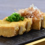 コレに惹かれない沖縄のお父ちゃんはいない!特に揚げたては絶品。