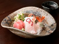 その日仕入れた魚介を“最高の味わい”で味わえる『お造り』