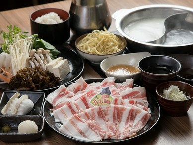 食材の旨味をストレートに味わえるオリジナルしゃぶしゃぶ