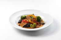 野菜がたっぷり入ったミートソース。
男性女性問わず人気です♪