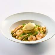 魚介の旨味を引き出し、バターとしょうゆで風味付け。
和風ソースの一番人気です♪