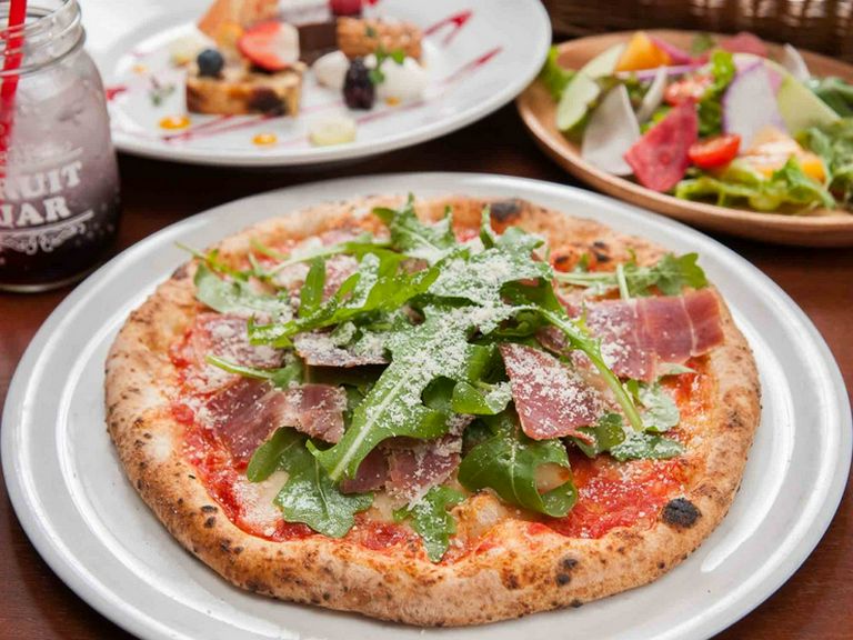 本格イタリアンをシェアして楽しむ、家族団らんに最適