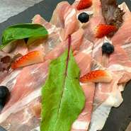 舌の上でとろける脂は最高です