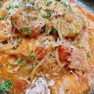 トマト・モッツァレラ・ベーコン・ナス