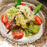 ジェノバ（バジル）ソースが絡んでパクパク食べちゃう