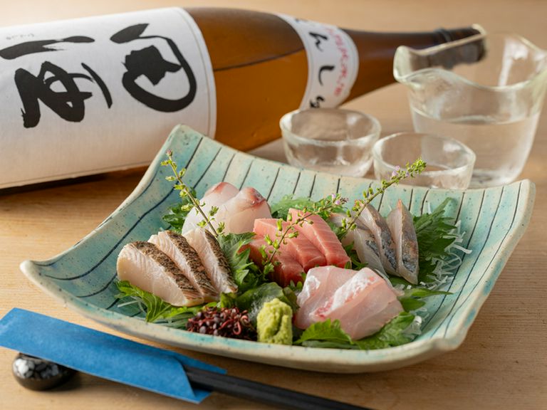 周囲に気兼ねなく、大切なお客様をもてなしたい接待や会食に