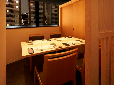 六本木 麻布十番 広尾で個室のあるお店 鮨 寿司 ヒトサラ 六本木 麻布十番 広尾で個室のあるお店 鮨 寿司 ヒトサラ