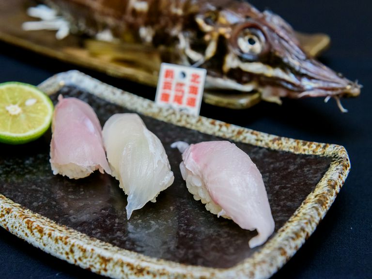 奥：八角　中央：平目　手前：真ゾイ