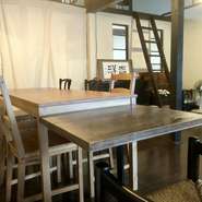 営業前の時間などでレンタルスペースも可能です！パーティーや会議、ヨガなど様々な使い方OK！