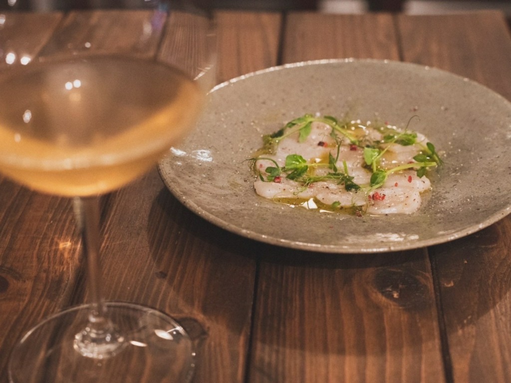 四季折々の食材を楽しめるコースです。
内容はお任せとなります。