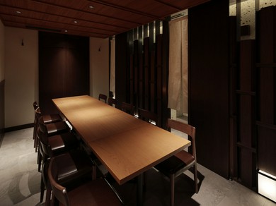 4名以上で使える個室もご用意しております