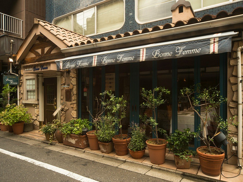 ベビーカーでのご来店もOK！　ご家族で気軽に本格フレンチを