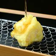 外はさくっと、中はとろーり、はちみつとのマリアージュ