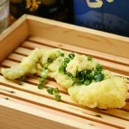 肉厚穴子にひと手間、時間をかけてじっくり煮込みました