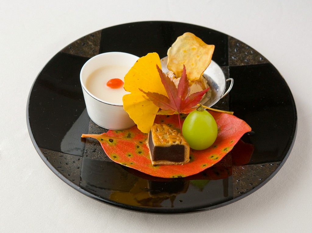 本日のおすすめデザート盛り合わせ