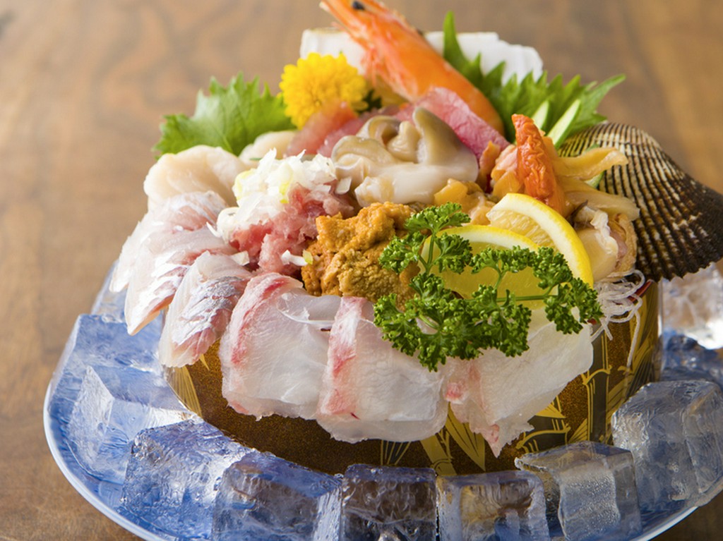 漁師から直送だから鮮度抜群『刺身盛』