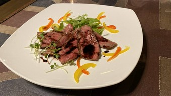 厳選牛のローストビーフ