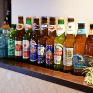 各国のボトルビールが10種類以上ラインナップ