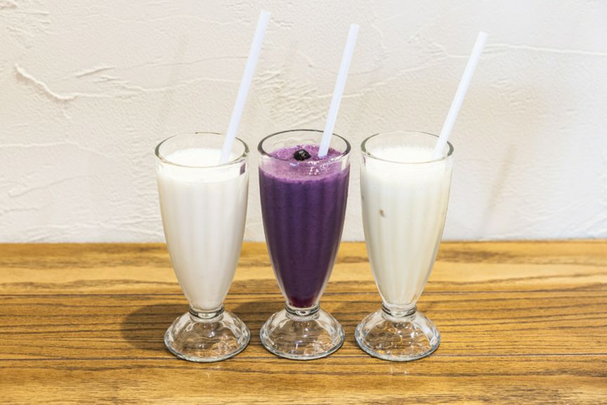 フルーツ酢を使ったヘルシーなスムージーが女性に人気