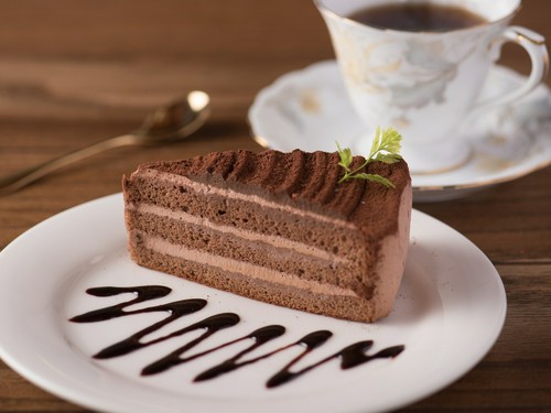 カフェタイムや食後のお楽しみにおすすめ『ケーキセット』