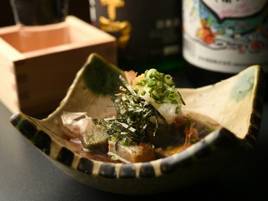 地元京都はもちろん、各地の地酒をご用意