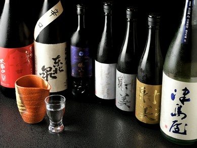 岐阜の地酒をはじめ、料理によく合う日本酒やドリンクが豊富