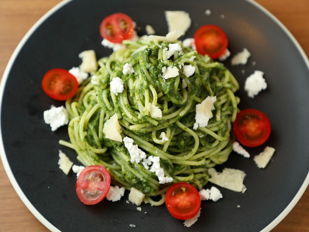 野菜たっぷり、男性のゲストにもおすすめの『野菜のジェノベーゼ　野菜たっぷりポパイパスタ』