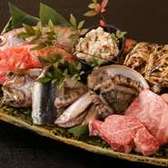 季節感を大切にした厳選食材が織りなす、割烹料理。伝統の日本の味が、心をほっと和ませてくれます。名古屋の魚だけでなく、「飛騨牛」や地元漁師から届くジビエも加えた、「のむら」ならではの味覚を楽しめます。