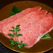 特製ポン酢と山形を代表する半澤鶏卵さんの濃厚卵黄のコラボレーション
2枚1130円～