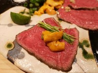 山形雪降り和牛とウニのマリアージュ
2枚2170円～